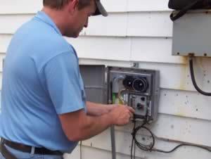 Cutover Tech installing the POTS into the ONT.